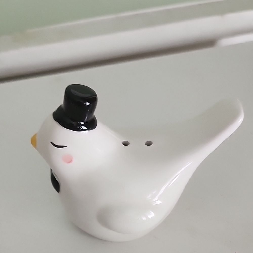 Wedding  Couple Bird Salt and Pepper Shakers - Picture 5 of 12